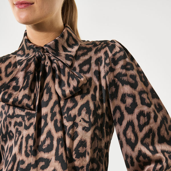 DEA KUDIBAL KikkiDEA Blouse with Bow in Animal