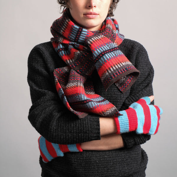QUINTON & CHADWICK Textured Lambswool Jumper in Dark Grey
