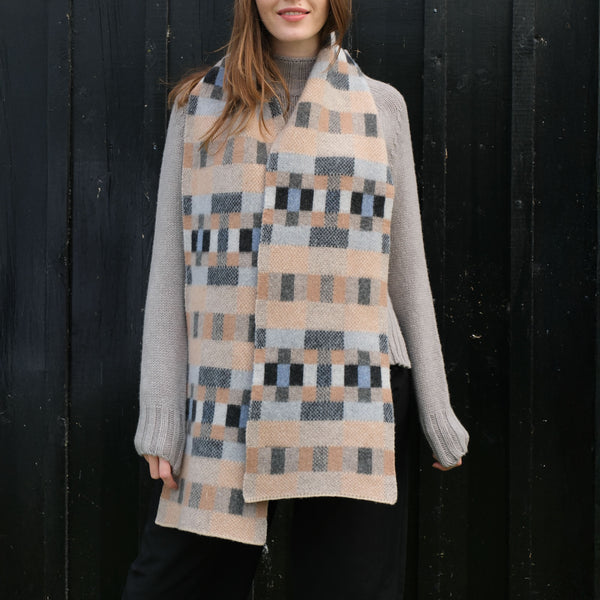 QUINTON & CHADWICK Brushed Block Scarf in Fossil