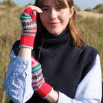QUINTON & CHADWICK Patterned Fingerless Gloves  in Hyper Nature