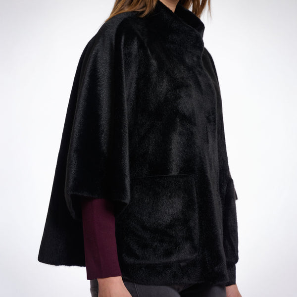 RINO & PELLE Dewi Faux Fur Cape in Black