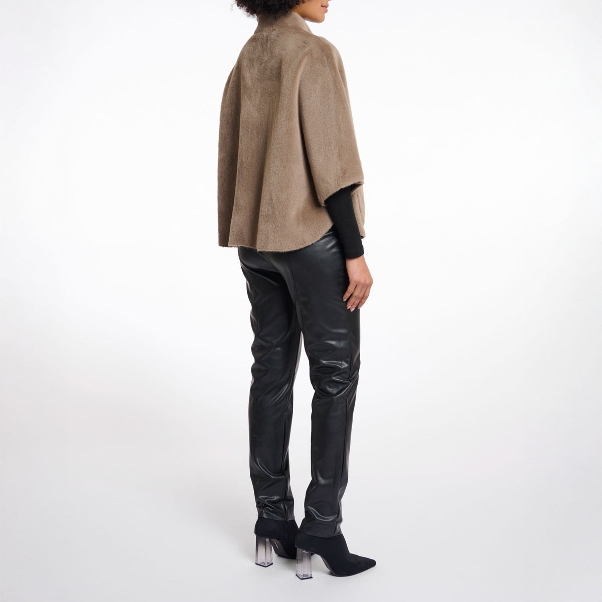 RINO & PELLE Dewi Faux Fur Cape in Toffee