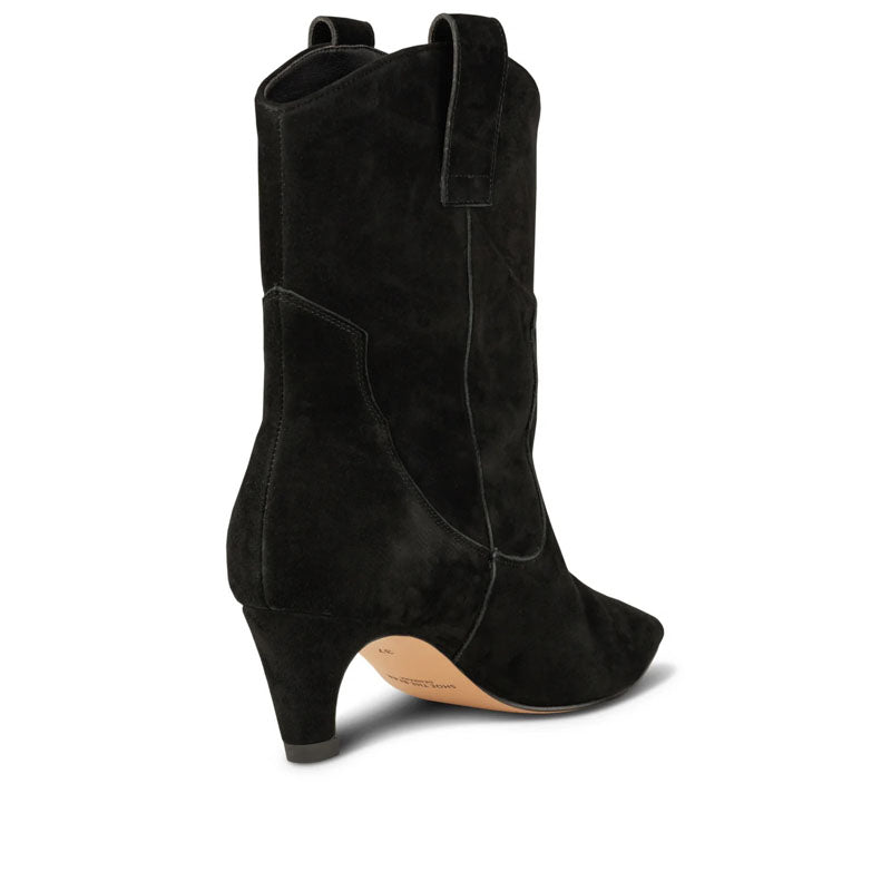 SHOE THE BEAR Dicte Suede Boots in Black