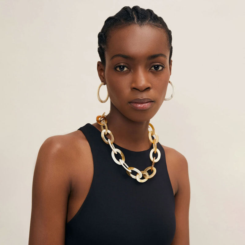 BRANCH JEWELLERY Classic Horn Hoop Earrings in White/Natural