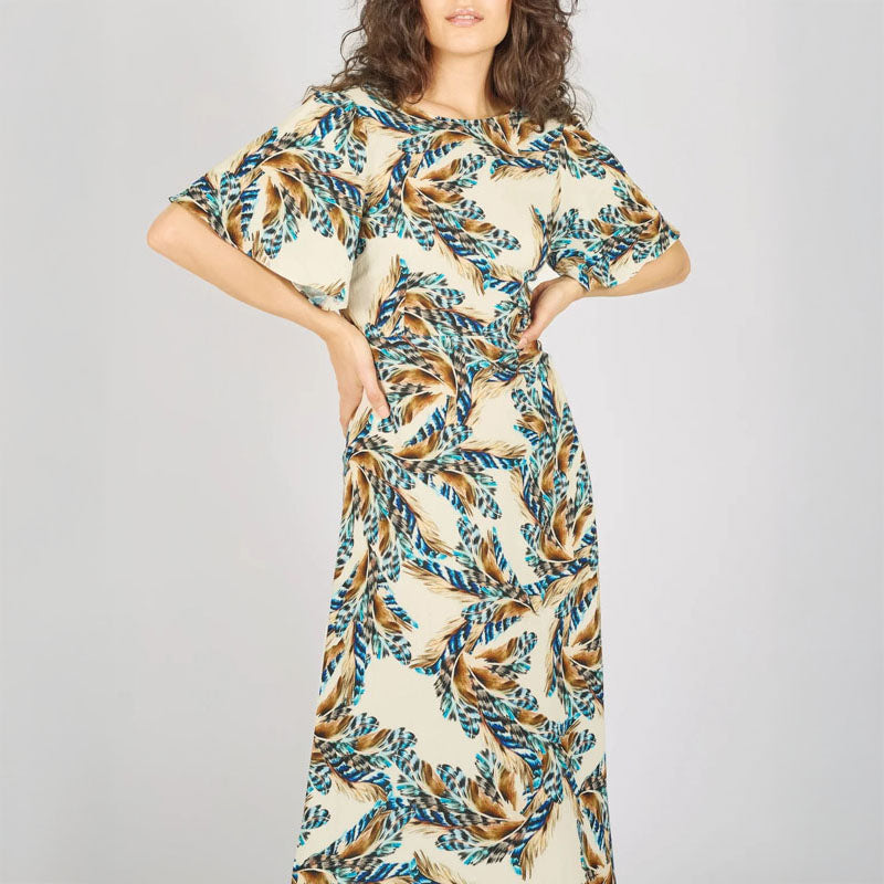 TRAFFIC PEOPLE Rene Dress in Cream