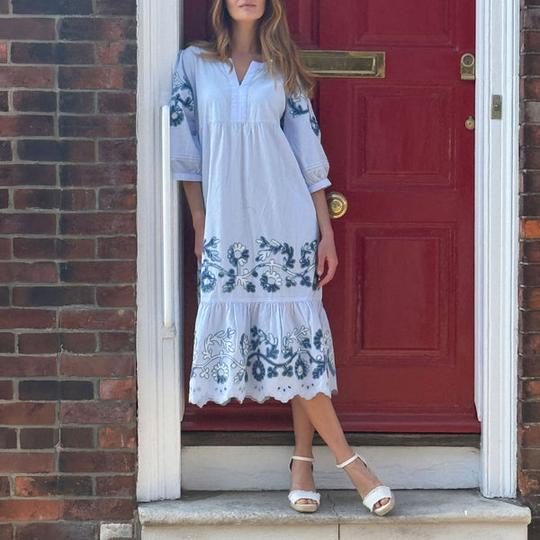 ROSE AND ROSE Gardenia Daisy Applique Frill Dress in Blue