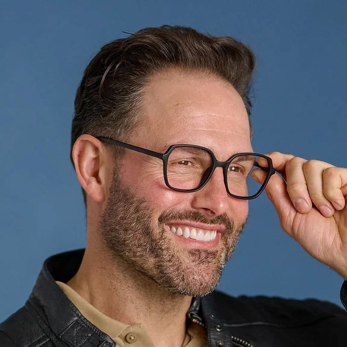 GOODLOOKERS Studio Reading Glasses in Matt Black