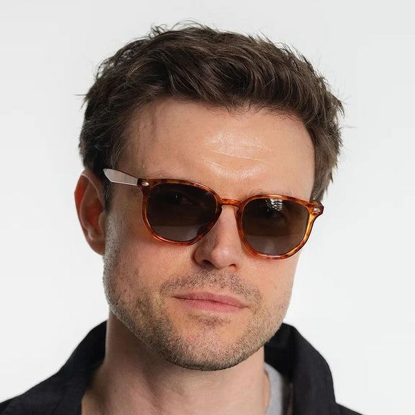 GOODLOOKERS Kai Sunglasses in Light Tortoiseshell