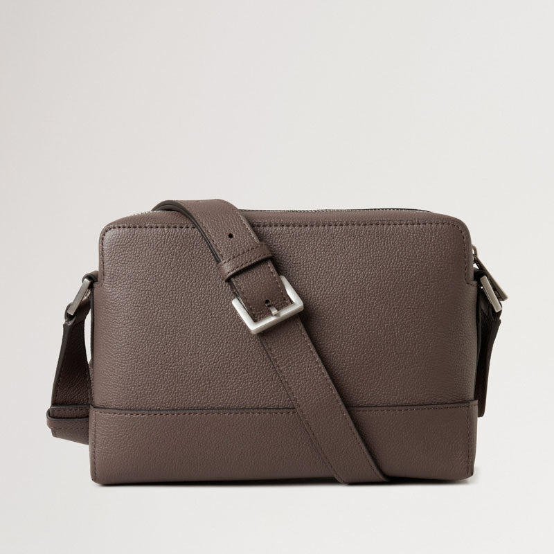 MULBERRY Small Farringdon Messenger in Taupe Brown Small Pebble Grain