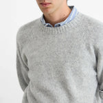 EDMMOND STUDIOS Glasgow Sweater in Plain Light Grey Melange