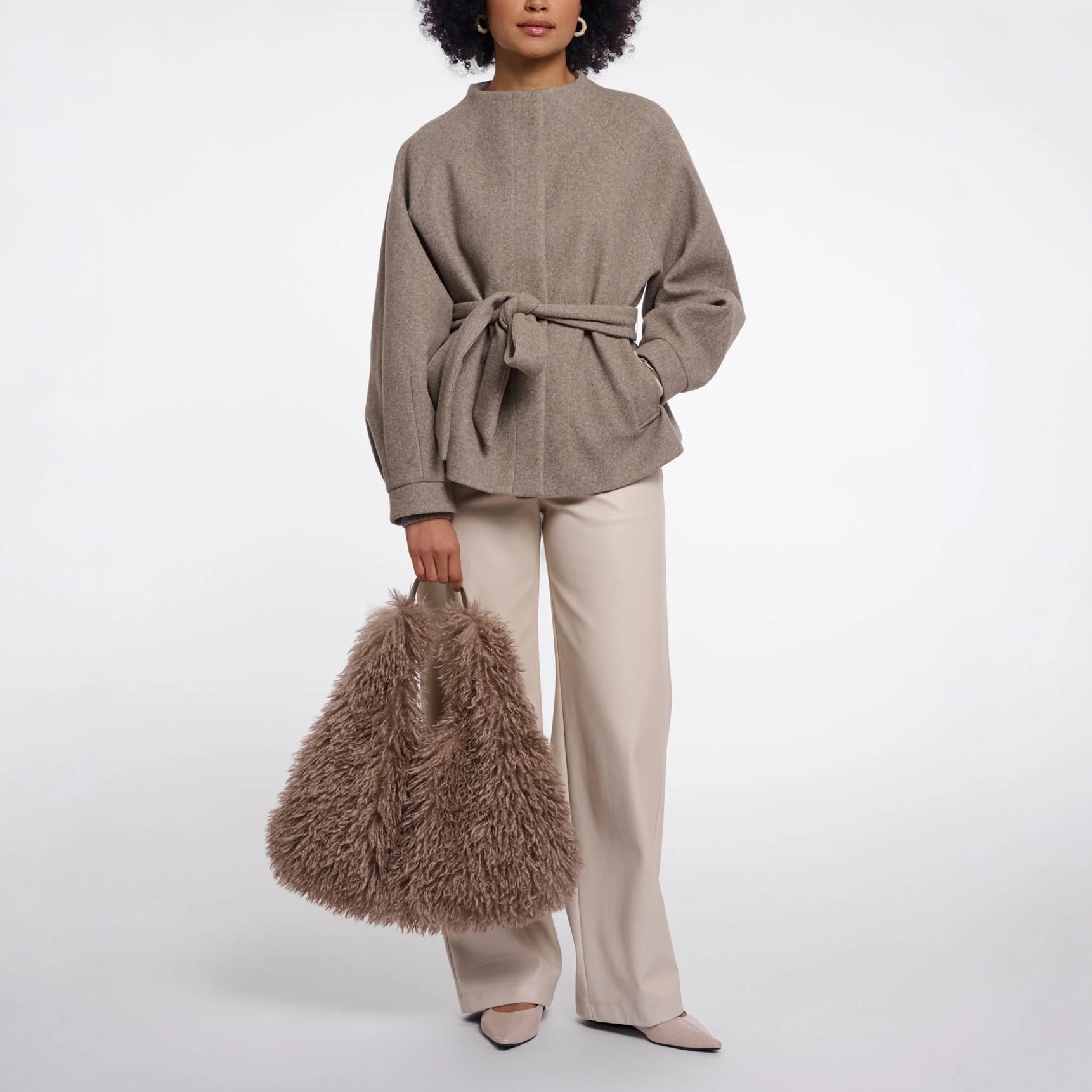 RINO & PELLE Gusta Faux Fur Shoulder Bag in Mocha Latte