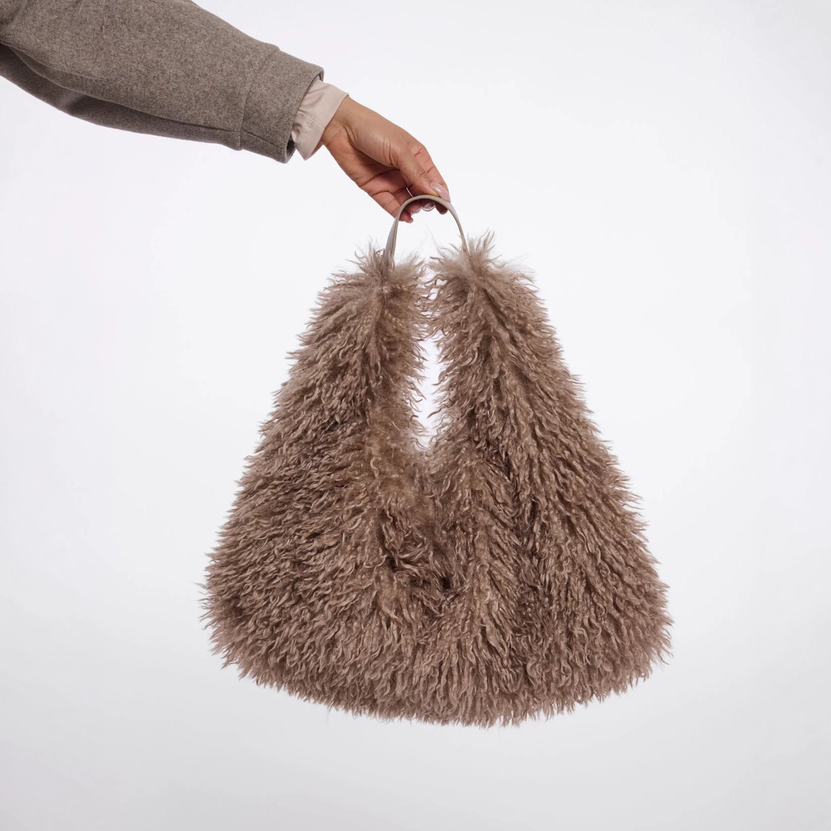 RINO & PELLE Gusta Faux Fur Shoulder Bag in Mocha Latte