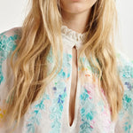 ESSENTIEL ANTWERP Hitrus Appliqued Detail Top in Off White