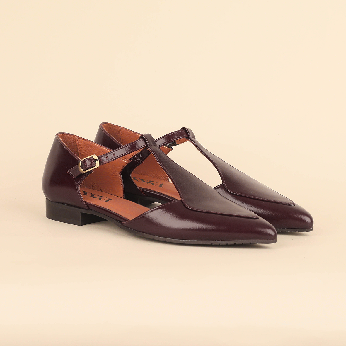 ESSKA Harmony Pointed T-Bar Flat Shoes in Bordeaux