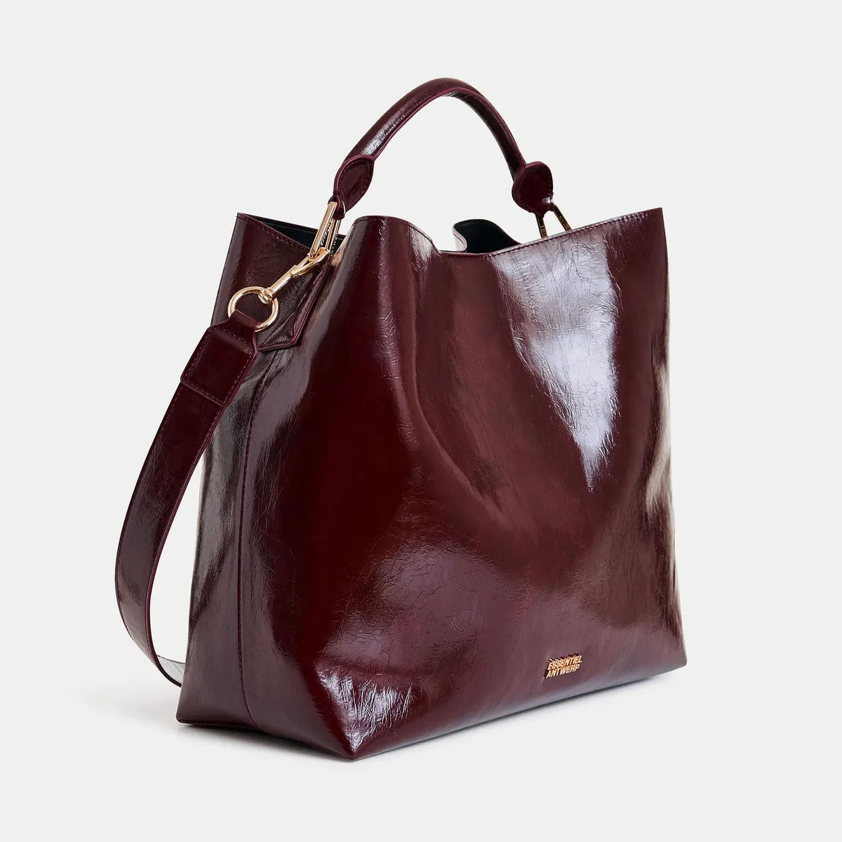 ESSENTIEL ANTWERP Ihurley Glossy Shopper Bag in Burgundy