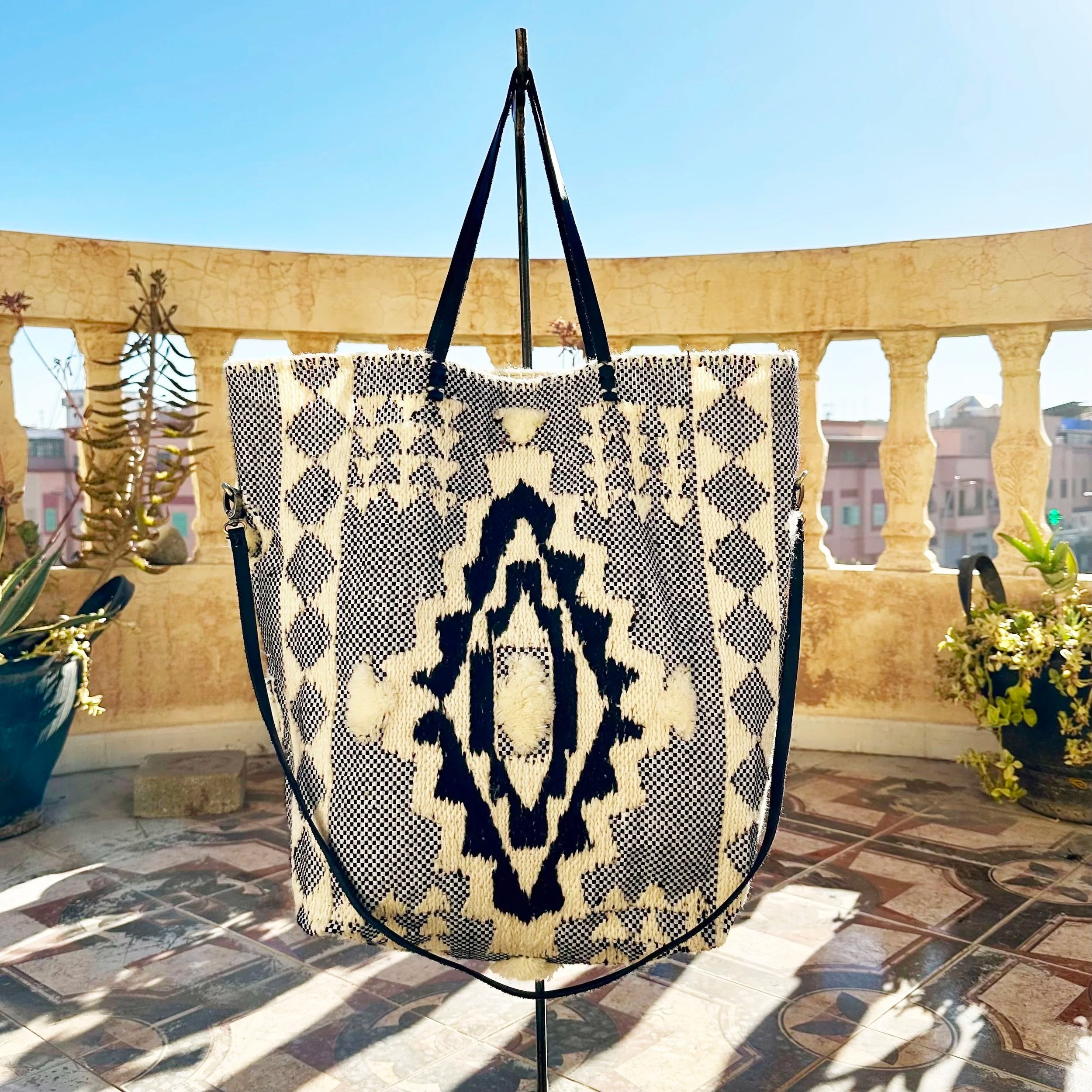 EN SHALLA Large Aztec Tote Bag  in Black