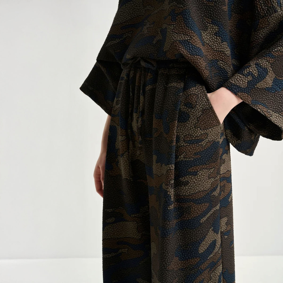 ESSENTIEL ANTWERP Itchy Elasticated Waist Pants in Cobmo2 Black
