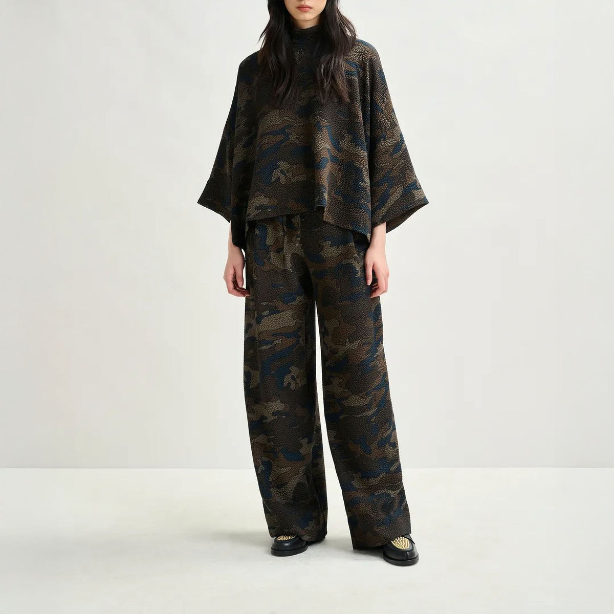ESSENTIEL ANTWERP Itchy Elasticated Waist Pants in Cobmo2 Black