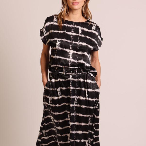 TRAFFIC PEOPLE Grace Top in Black