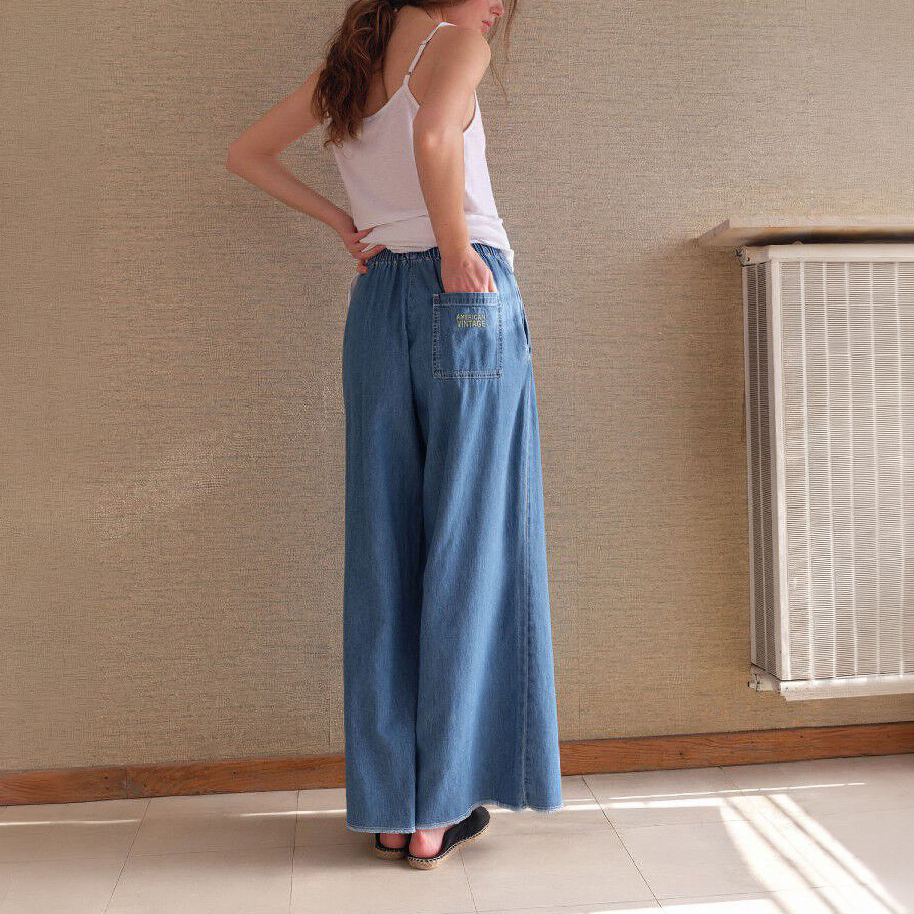 AMERICAN VINTAGE Izeway Jeans in Medium Blue | Collen & Clare