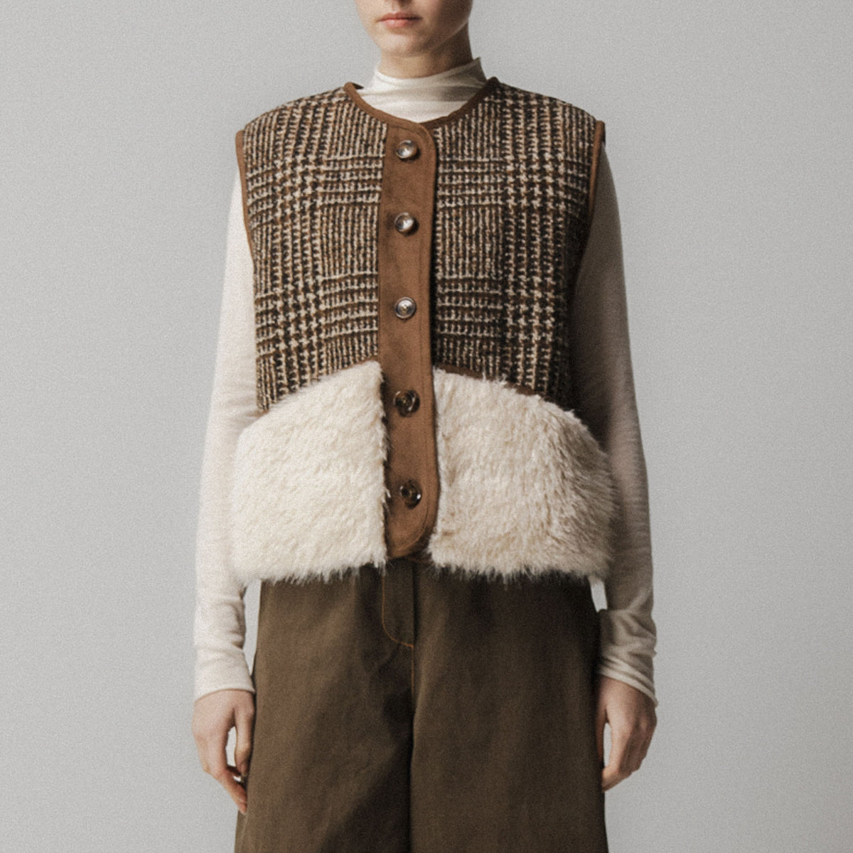 EMIN PAUL Shearing Wool Check Vest in Brown Check
