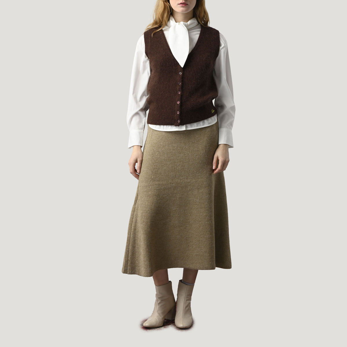 ORFEO Janelle Button Up Tank in Chocolate