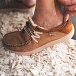 KICKBACK Lounger Lux Cosy Shoes in Tan