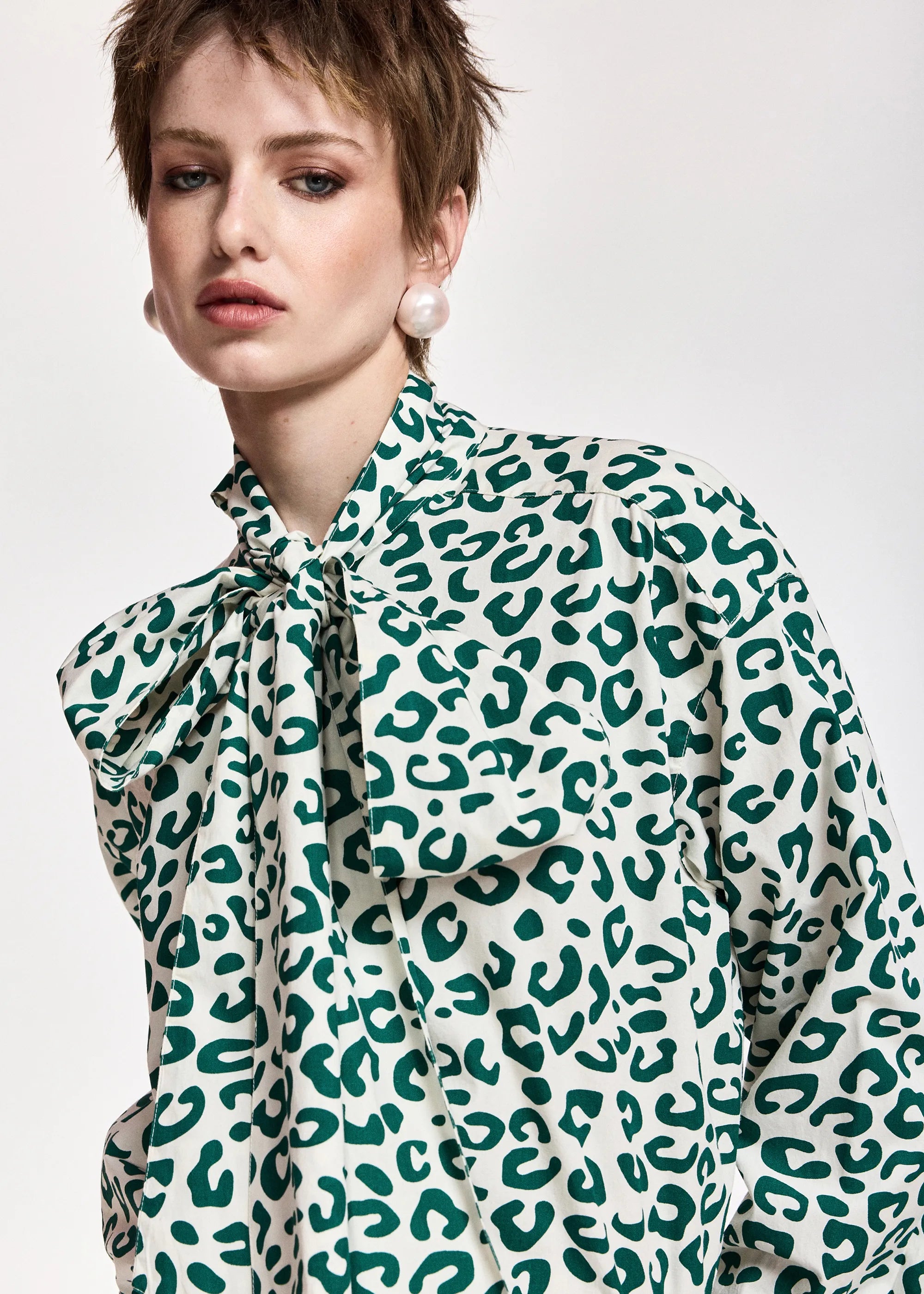 ESSENTIEL ANTWERP Khaleesi Leopard Print Pussy-bow Shirt in Dark Green/Off White