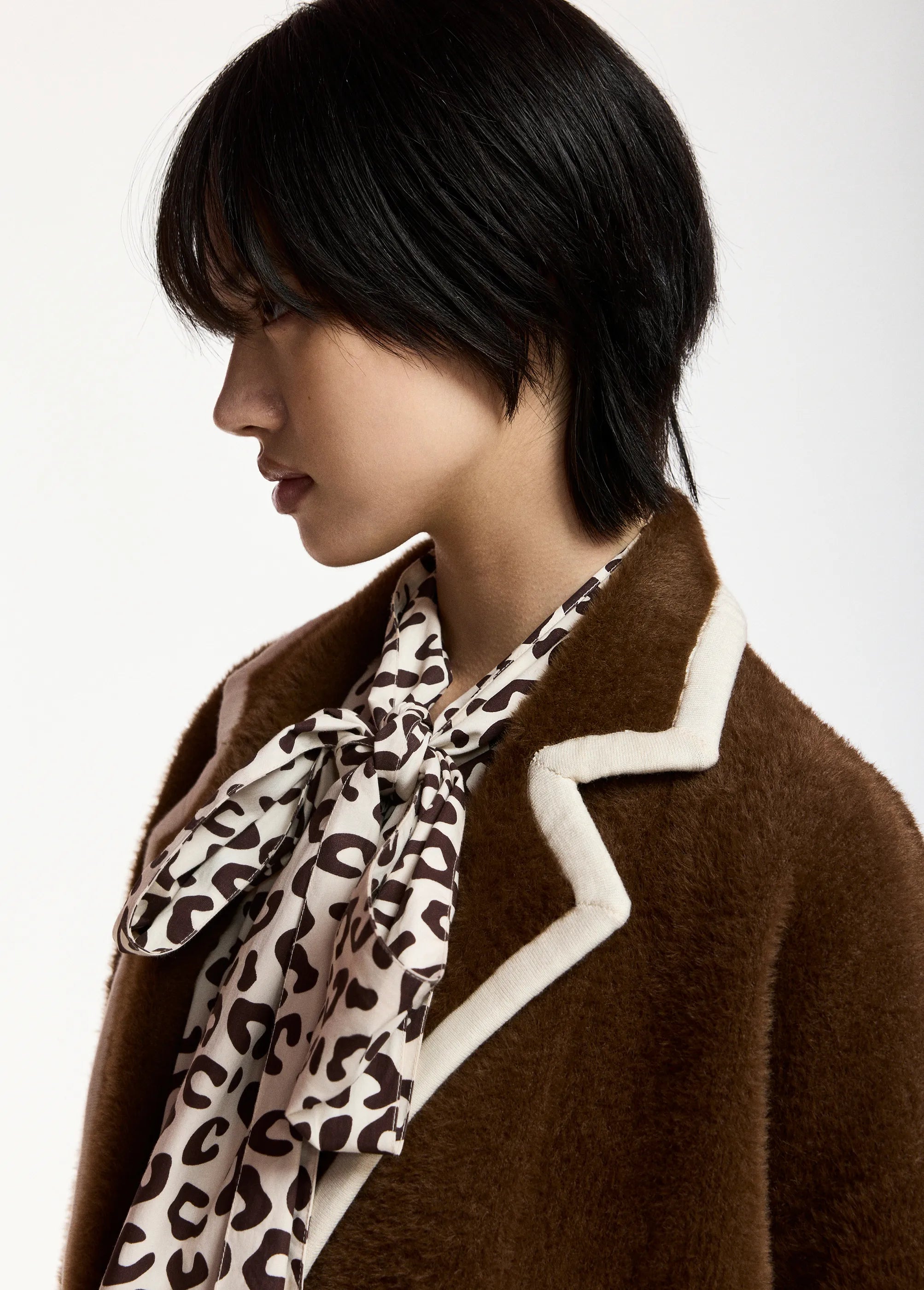 ESSENTIEL ANTWERP Kugar Contrast Trim Cardigan in Brown/White