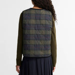 BARBOUR Nunwell Reversible Quilted Liner in Black/Shadow Classic