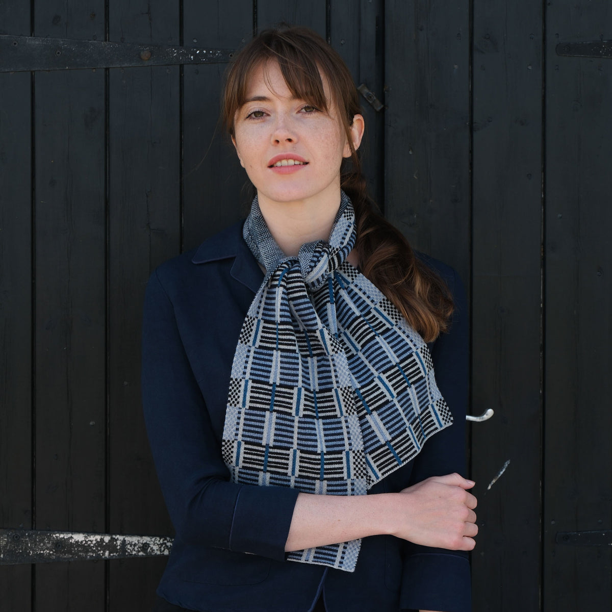 QUINTON & CHADWICK Ladders Scarf  in Blue Grey