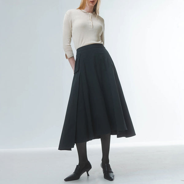 EMIN PAUL Black Cargo Pocket Skirt in Black
