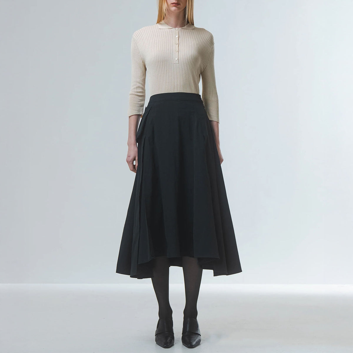 EMIN PAUL Black Cargo Pocket Skirt in Black