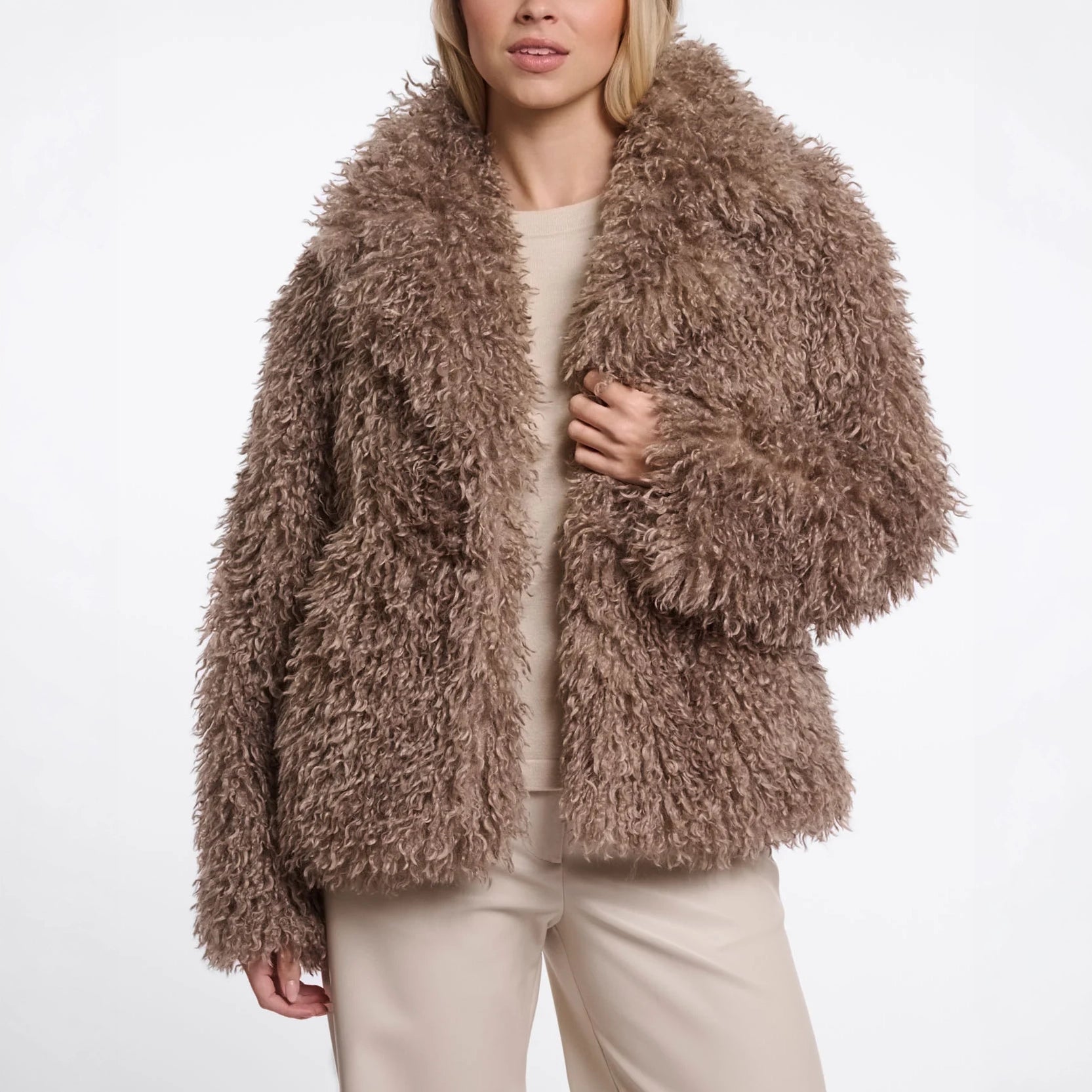 RINO & PELLE Lias Jacket with Revere Collar in Mocha Latte