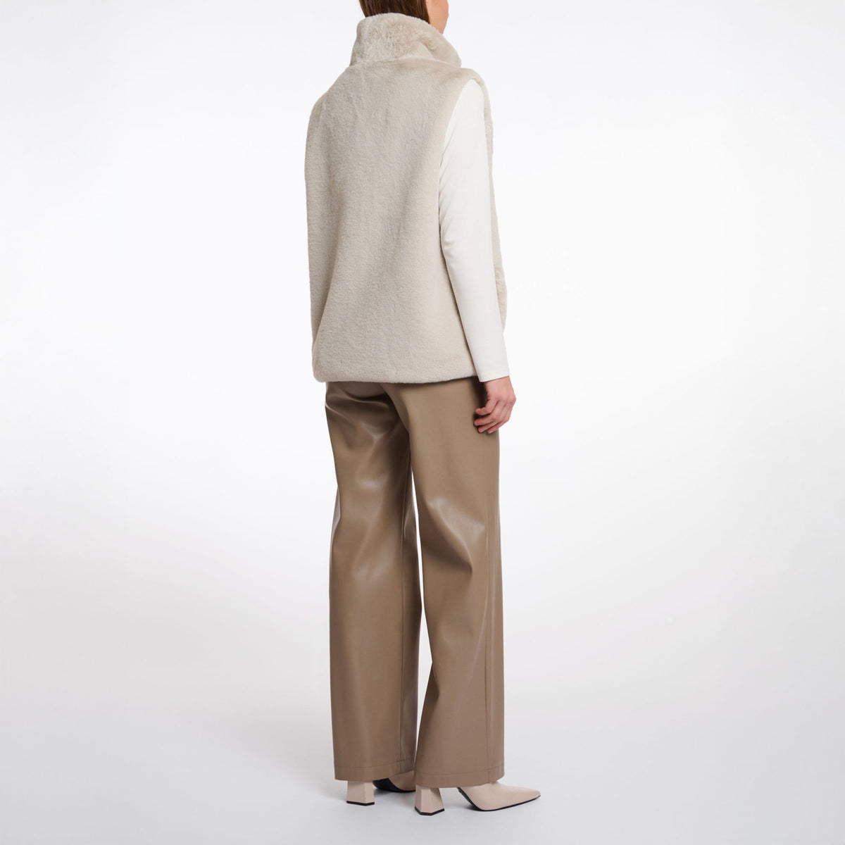 RINO & PELLE Lison Short Faux Fur Waistcoat in Birch