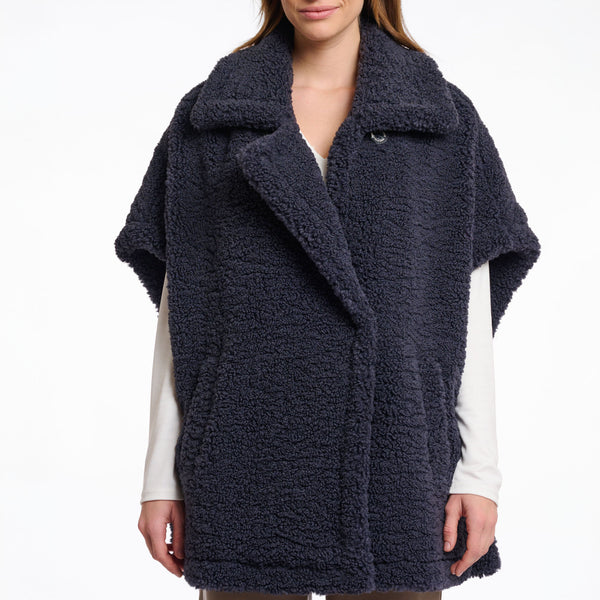 RINO & PELLE Luca Teddy Cape in Night Grey