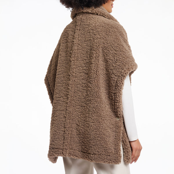 RINO & PELLE Luca Teddy Cape in Toffee