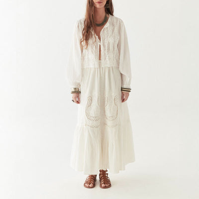 MAISON HOTEL Luisa Skirt in White Lilies