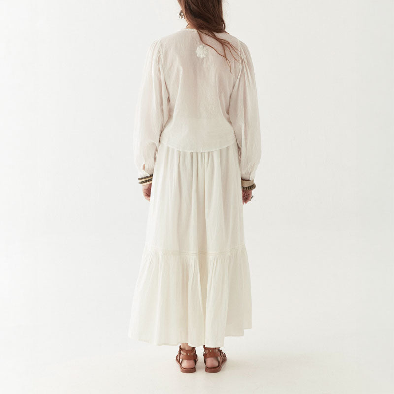 MAISON HOTEL Luisa Skirt in White Lilies