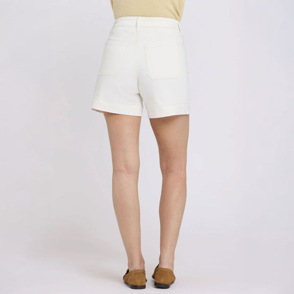 NYDJ HR Berkyn Relaxed Short in Vintage White