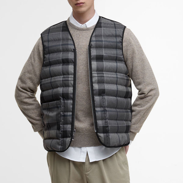 BARBOUR Reversible Down Filled Liner in Black