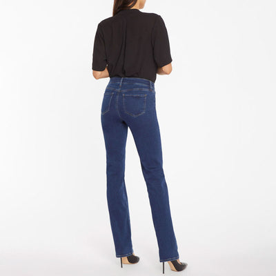 NYDJ Marilyn Straight Leg Jeans in Quinn