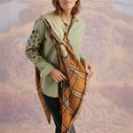 STORIATIPIC Maggie Scarf in Green