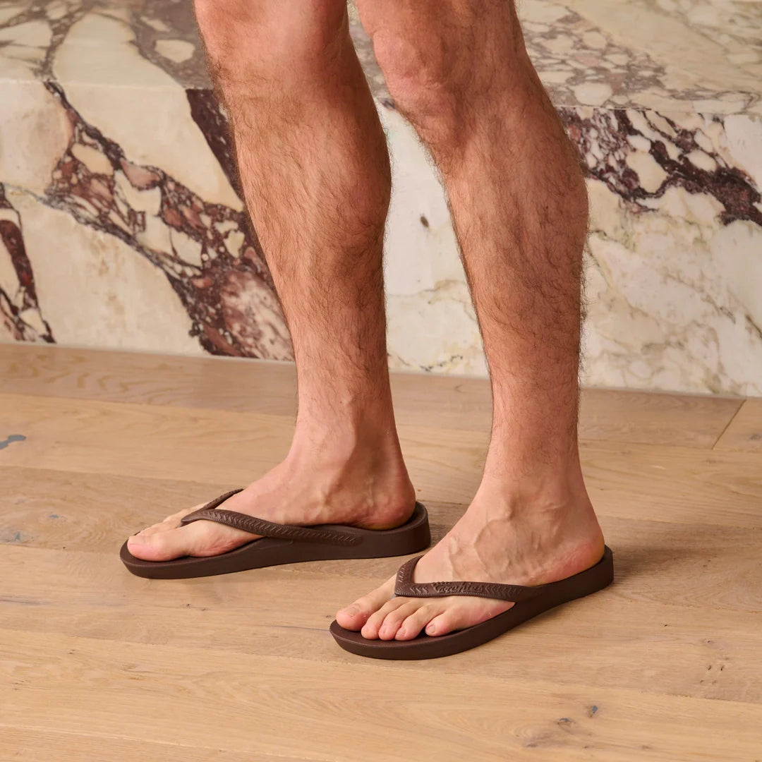 ARCHIES Arch Support Flip Flops in Brown