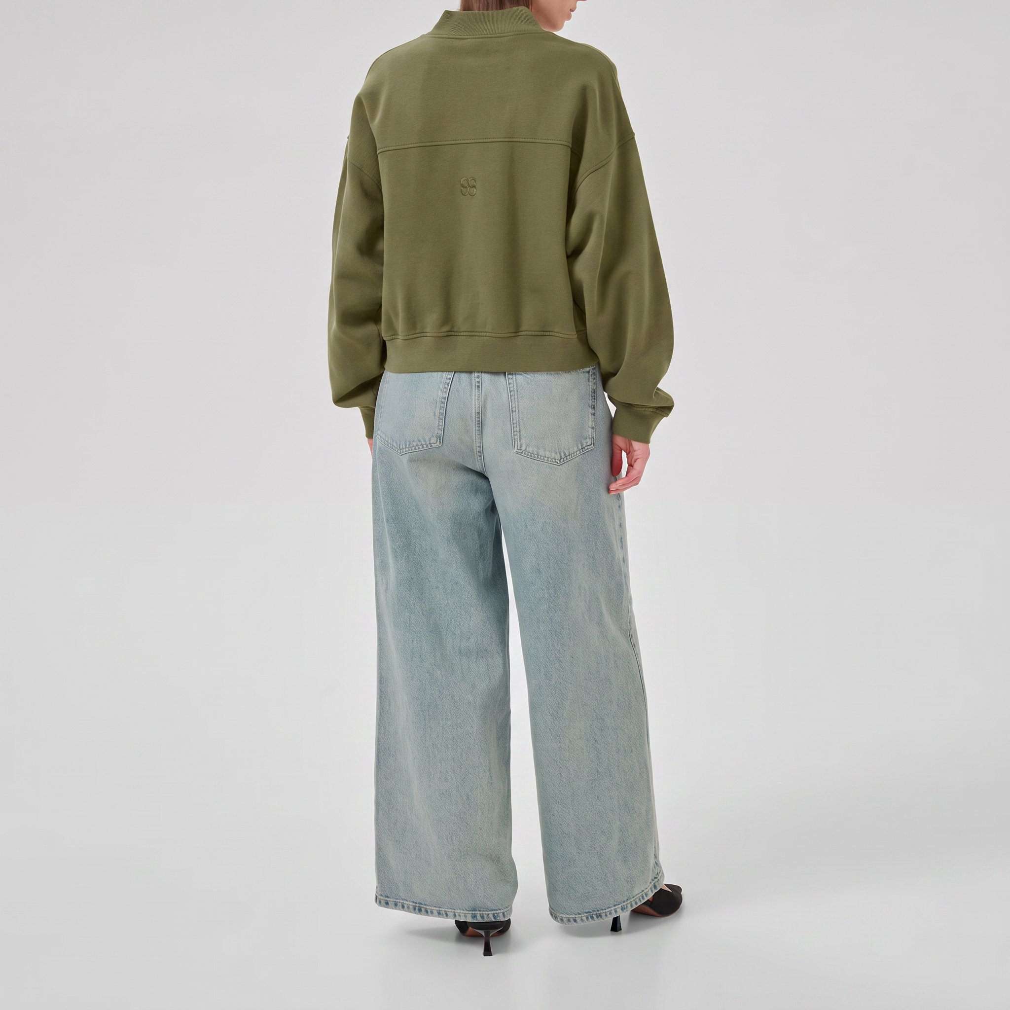 MY ESSENTIAL WARDROBE MetaMW Short Sweat Jacket in Olive Night Wash