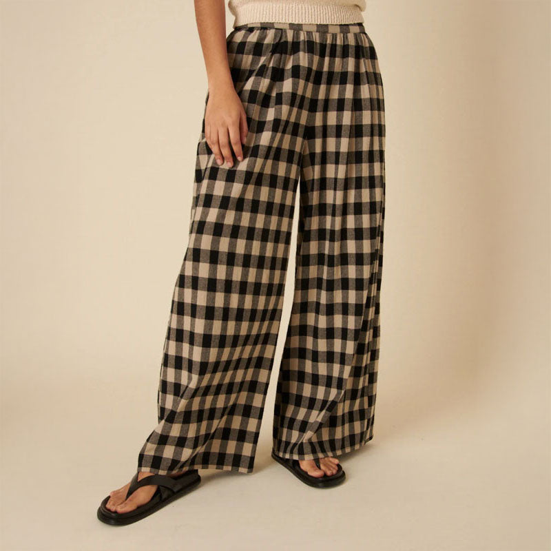 NOBODYS CHILD Jerrow trouser in Black