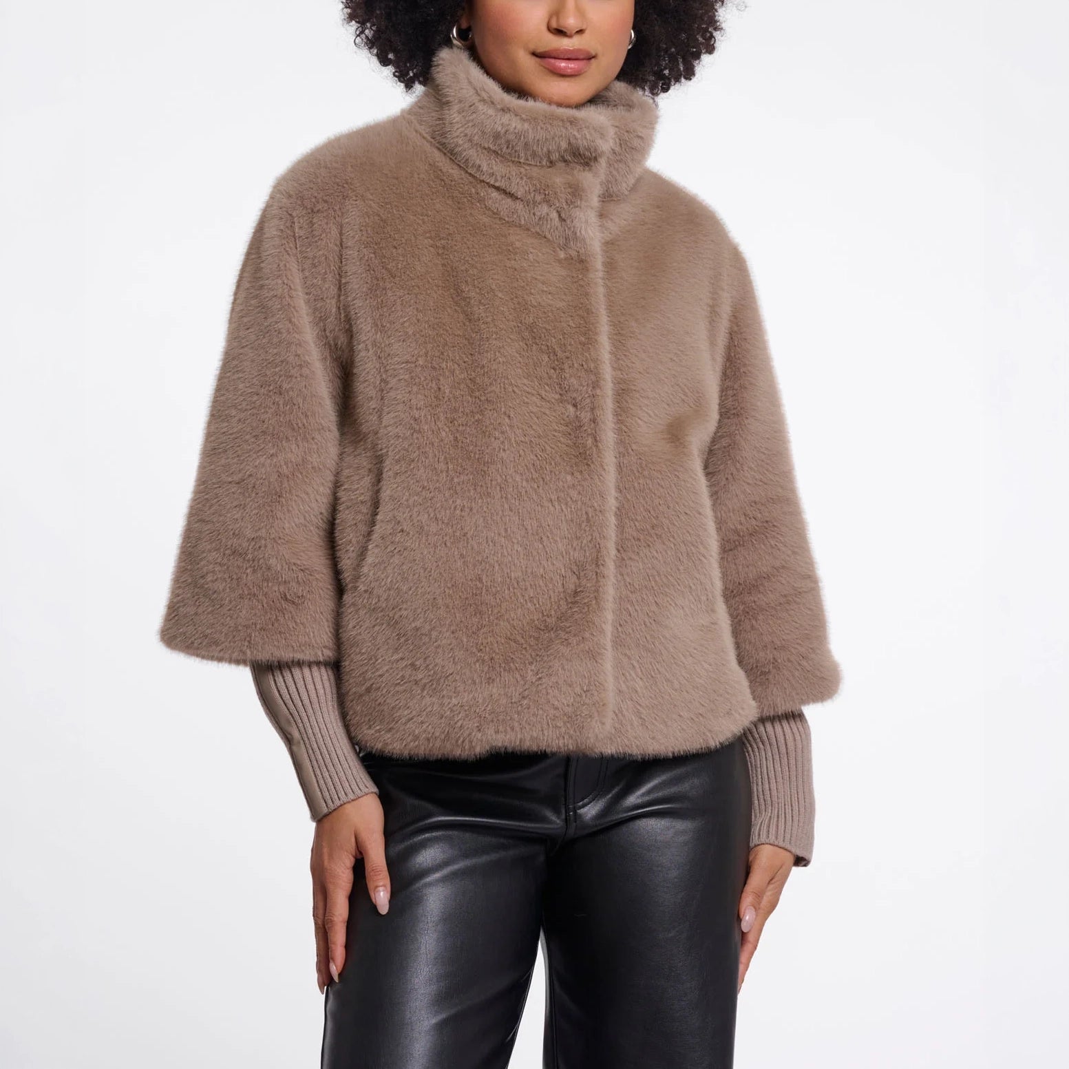 RINO & PELLE Nesrin Faux Fur Jacket with Rib Cuffs in Mocha Latte