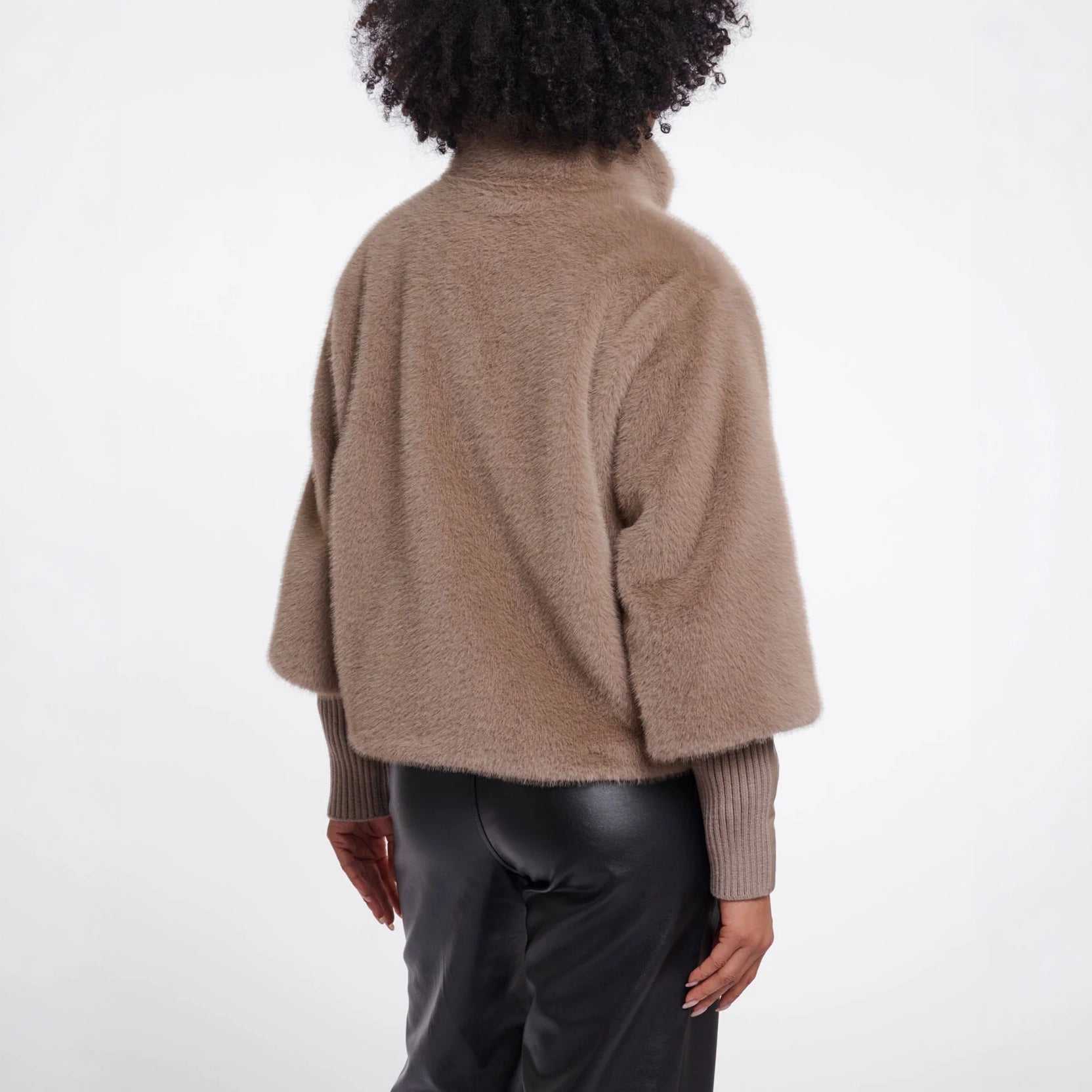 RINO & PELLE Nesrin Faux Fur Jacket with Rib Cuffs in Mocha Latte