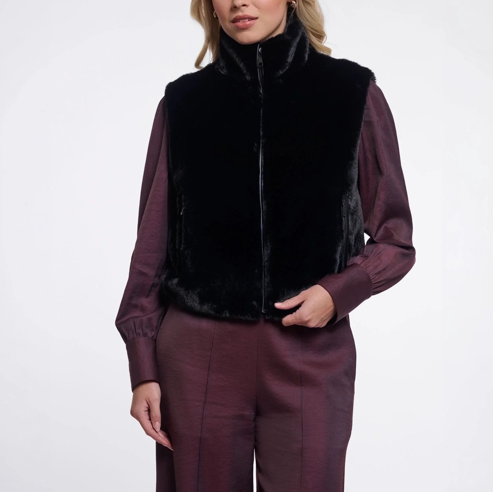 RINO & PELLE Nikki Short Faux Fur Gilet in Black