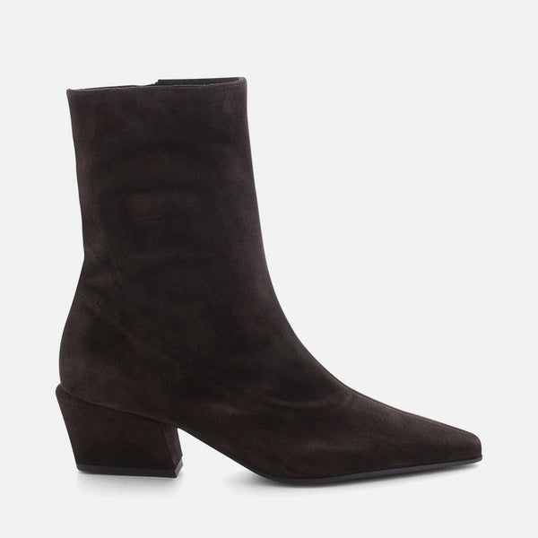 KENNEL & SCHMENGER Nyla Suede Boots  in Brown
